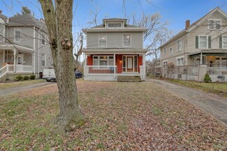 271 Oakmont St, Cincinnati, OH 45216