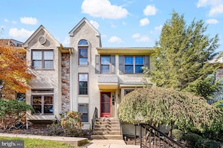 1430 Redwood Ct, West Chester, PA 19380