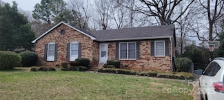425 Whitethorn Dr, Gastonia, NC 28054
