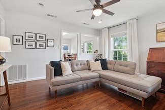 322 Hillside Ave, Richardson, TX 75081