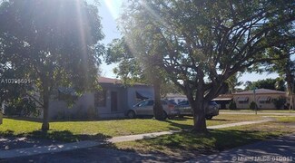 1020 NE 155th St, North Miami Beach, FL 33162