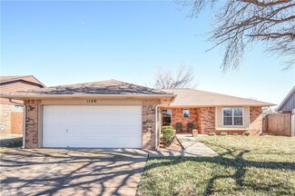 1120 Aspen Trail, Edmond, OK 73012