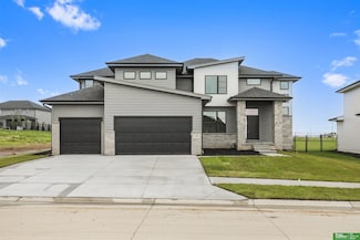 5409 N 196th Ave, Elkhorn, NE 68022