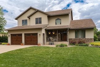 2003 8th St SW, Austin, MN 55912