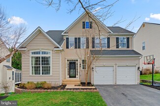 2216 Kaitlins Ct, Ellicott City, MD 21043