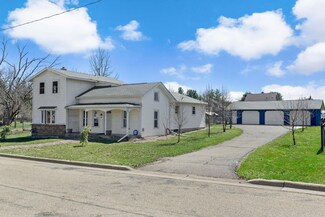 206 W State St, Albany, WI 53502