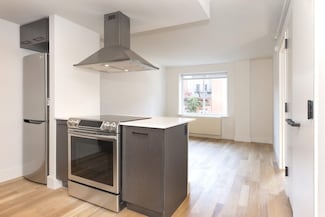 101 E 10th St Unit 5 e, New York, NY 10003