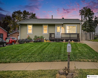 4124 Southern Hills Dr, Bellevue, NE 68147