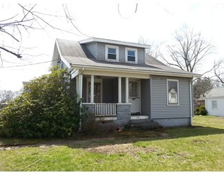 202 W Center St, West Bridgewater, MA 02379