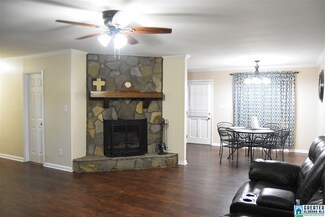 510 Country Ln, Oxford, AL 36203