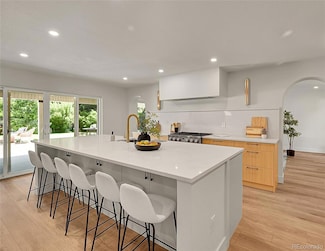 3736 S Hibiscus Way, Denver, CO 80237