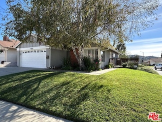 13480 Laurelhurst Rd, Moorpark, CA 93021
