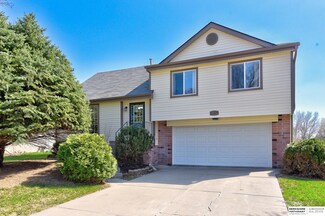 15305 Wirt St, Omaha, NE 68116