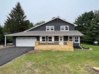 237 Krouser Dr, Valparaiso, IN 46385