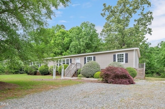 205 Stonemason Dr, Holly Springs, NC 27540