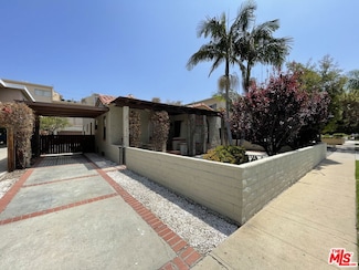 3642 Empire Dr, Los Angeles, CA 90034