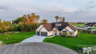 8848 Overunder Ln, Middleton, ID 83644
