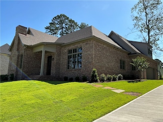 1012 Felton Ln, Auburn, AL 36830