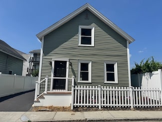 21 Lodi St, Worcester, MA 01608