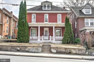 310 S State St, Ephrata, PA 17522