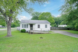 2116 Virginia Blvd NW, Huntsville, AL 35811