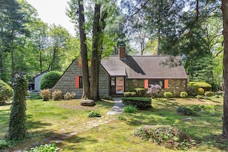 176 West St, Braintree, MA 02184