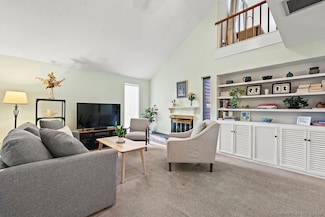 93 Hollister Way N Unit 93G, Glastonbury, CT 06033