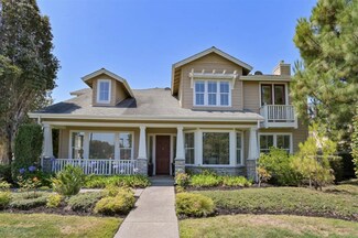 2000 Gossamer Ave, Redwood City, CA 94065