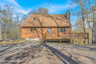 4129 Firefly Ct, Pocono Lake, PA 18347