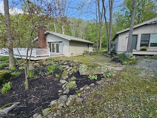 27720 Norris Rd, Tippecanoe, OH 44699