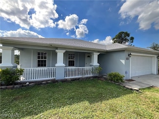 2917 43rd St W, Lehigh Acres, FL 33971