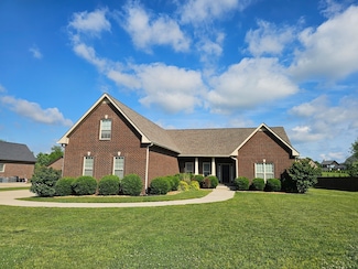 963 Red Bluff Way, Adams, TN 37010