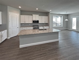 2809 Lakeside Dr, Aubrey, TX 76227