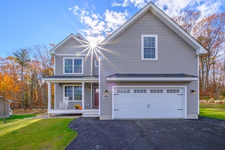 31 Woodbrey Ln, Standish, ME 04084