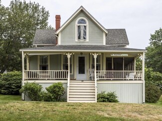 287 Pleasant Ave, Portland, ME 04108