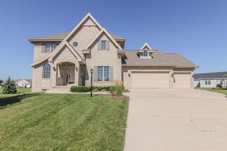 4376 Wren Ct, Windsor, WI 53598