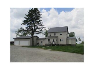 18285 330th Ave, Keota, IA 52248