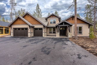56887 Dancing Rock Loop Unit 15, Bend, OR 97707