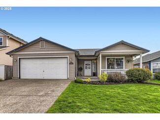 8905 NE 72nd St, Vancouver, WA 98662