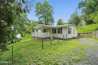 271 N Anderson St, Pennington Gap, VA 24277