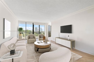 20281 E Country Club Dr Unit 511, Aventura, FL 33180