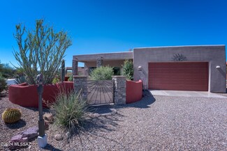2080 S Diamond d Dr, Tucson, AZ 85713