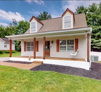 2864 Maple Cir, Thompsons Station, TN 37179