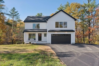 4 Furbish Ln, Kennebunk, ME 04043