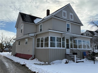 309 E Maple St, Hoopeston, IL 60942