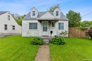 13902 Toepfer Rd, Warren, MI 48089