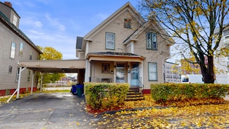 10 Leighton St, Waterville, ME 04901