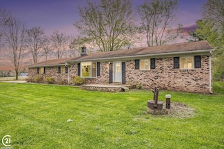 6424 Hunters Creek Rd, Imlay City, MI 48444