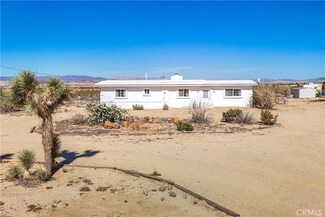 3025 Bluegrass Ave, Twentynine Palms, CA 92277