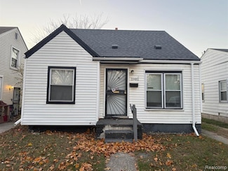 19481 Fenmore St, Detroit, MI 48235